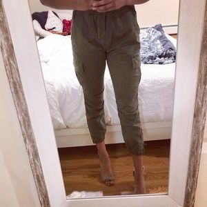 Capri jogger pants